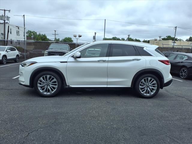 2024 INFINITI QX50 Luxe