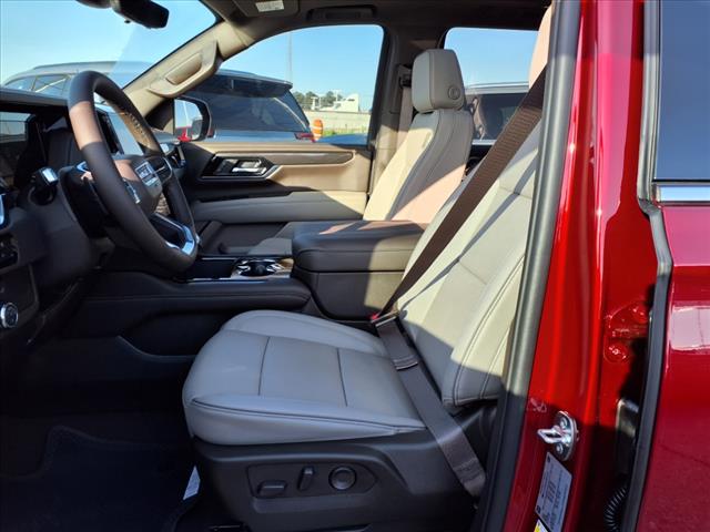 2025 GMC Yukon Elevation