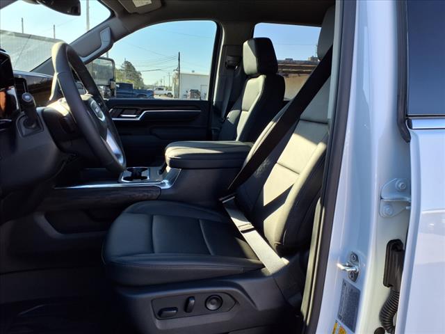 2025 GMC Sierra 3500HD SLT
