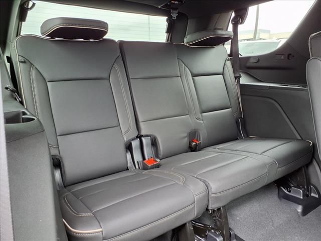 2025 GMC Yukon Elevation