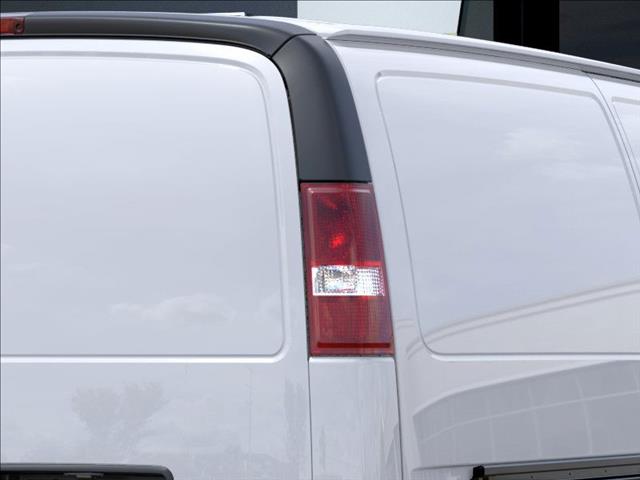 2025 GMC Savana 2500