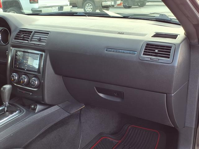 2014 Dodge Challenger SXT