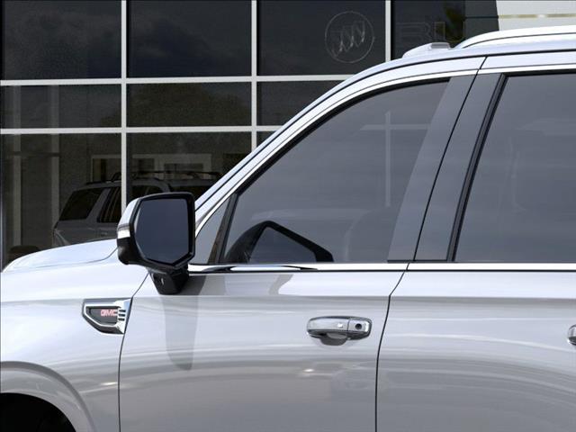2025 GMC Yukon Elevation