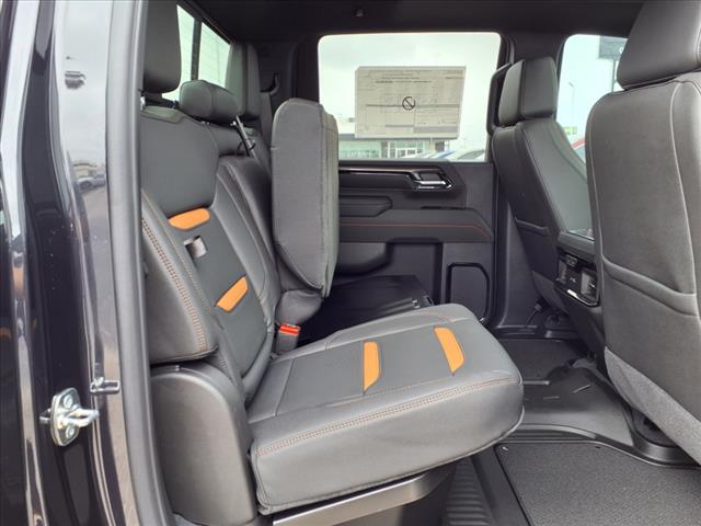 2025 GMC Sierra 2500HD AT4