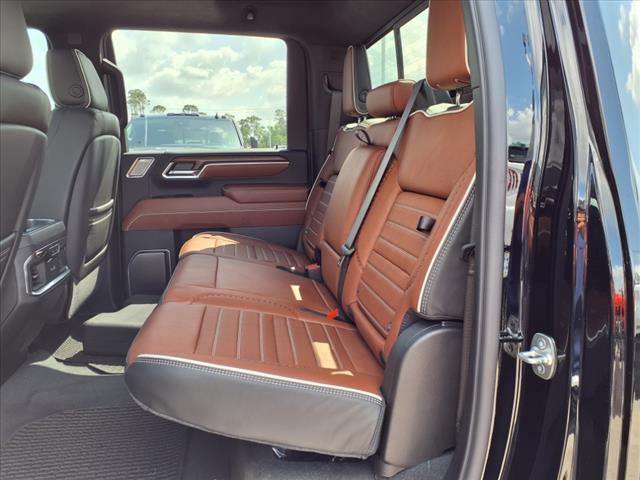 2025 GMC Sierra 3500HD Denali Ultimate