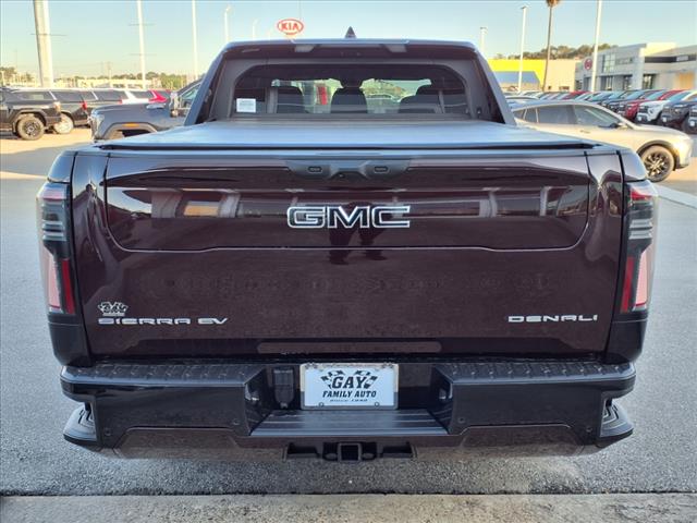 2025 GMC Sierra EV Denali