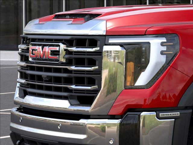 2025 GMC Sierra 3500HD SLT