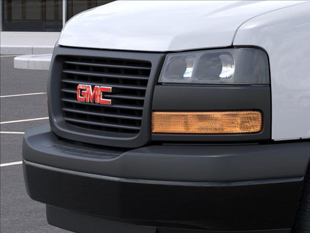 2025 GMC Savana 2500