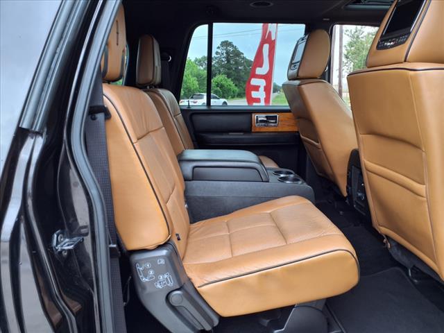 2013 Lincoln Navigator L Base