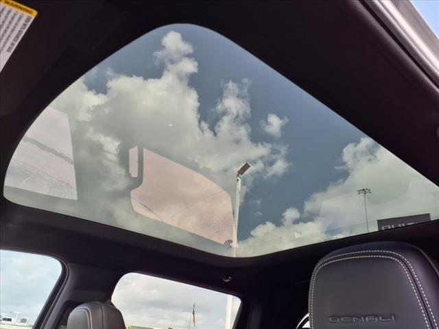 2025 GMC Sierra EV Denali