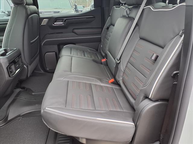 2025 GMC Sierra 1500 AT4X