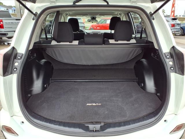 2017 Toyota RAV4 Hybrid XLE