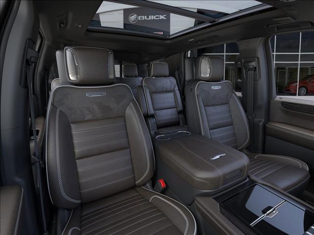 2025 GMC Yukon Denali Ultimate