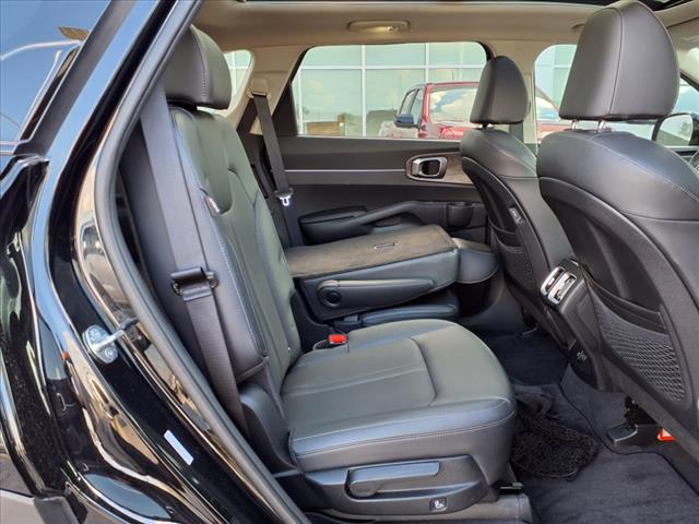 2024 Kia Sorento X-Line EX