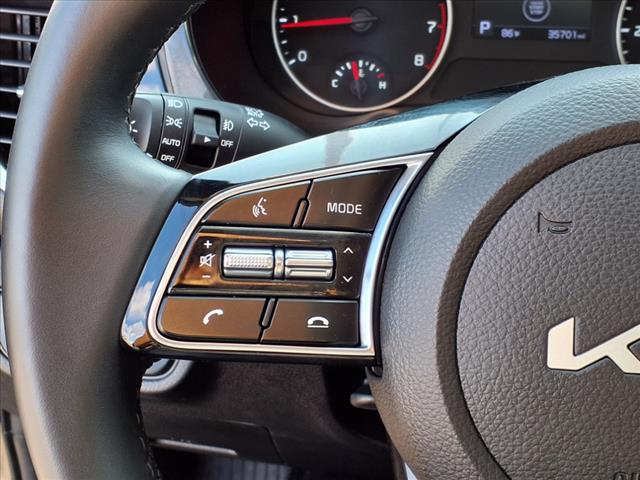 2023 Kia Seltos EX