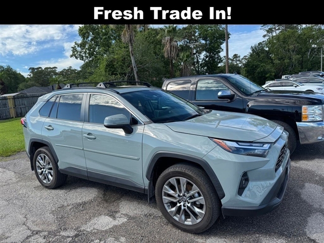 2023 Toyota RAV4 XLE Premium