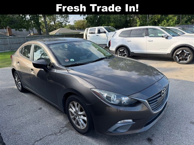 2015 Mazda Mazda3 i Sport