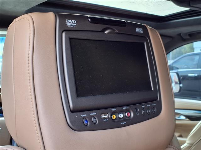 2019 Cadillac Escalade Platinum