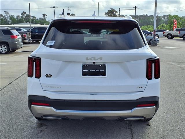 2024 Kia Sorento S