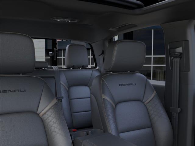 2025 GMC Canyon Denali