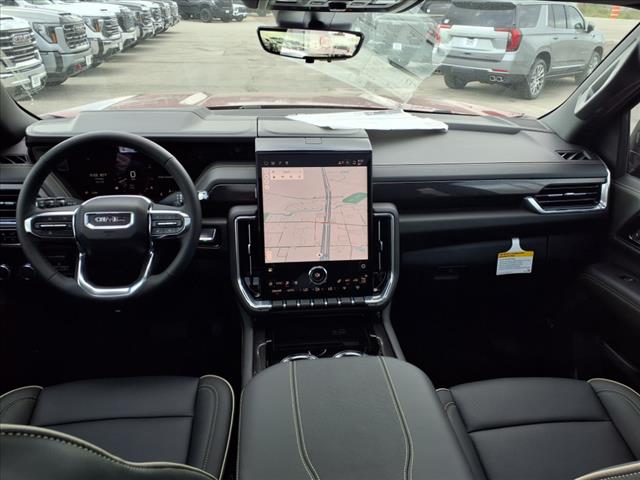2025 GMC Yukon Elevation