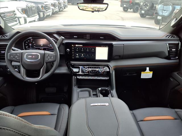2025 GMC Sierra 2500HD AT4