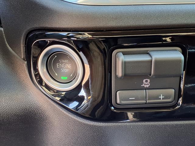 2025 GMC Sierra 3500HD SLT