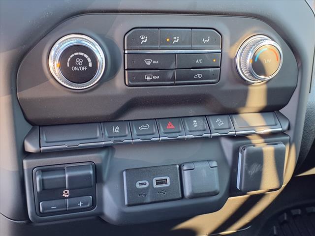 2025 GMC Sierra 2500HD Pro