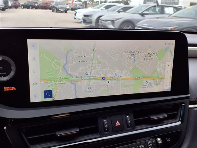 2023 Lexus ES 350 F SPORT Handling