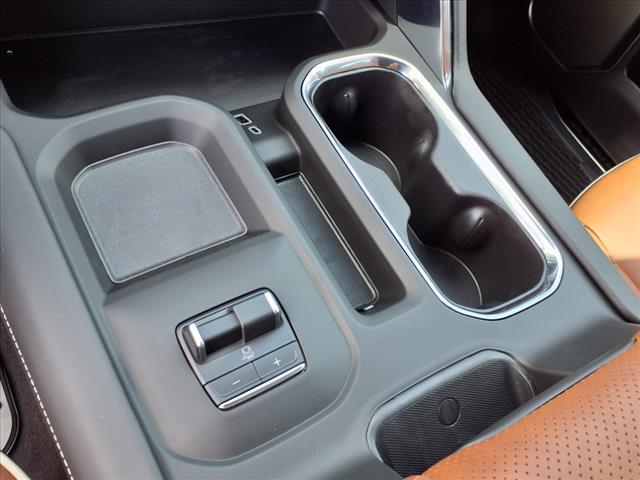 2025 GMC Sierra 3500HD Denali Ultimate