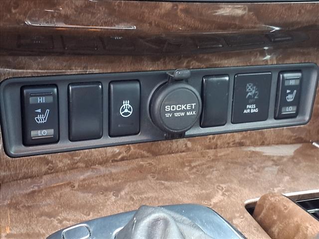2017 INFINITI QX80 Base