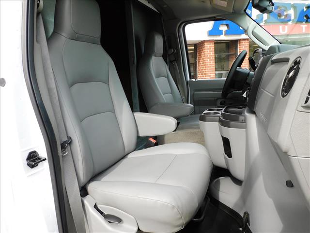 2024 Ford E-350 DRW 158'' WB 15'6'' BOX:RDD11183