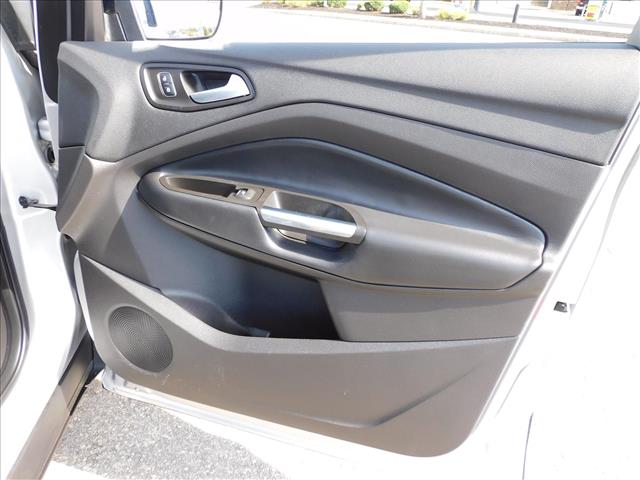 2019 Ford Escape SE:KUC42641