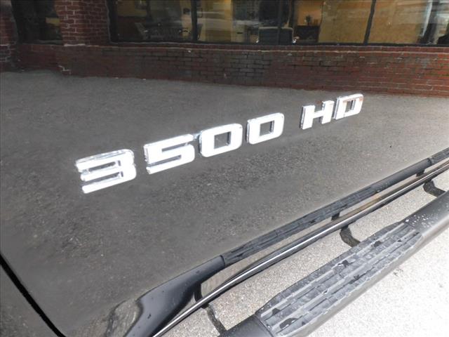2022 Chevrolet 3500HD DRW Crew Cab 4WD Aluminum Dump