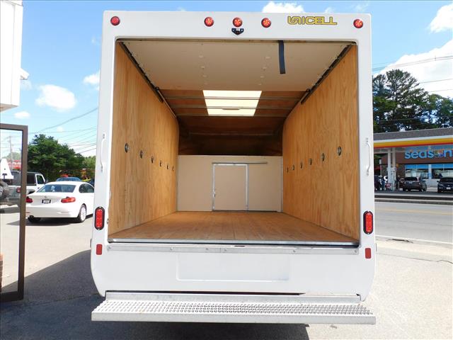 2023 Chevrolet Express 3500:PN012172