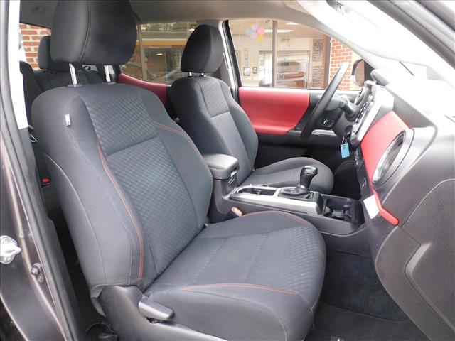 2023 Toyota Tacoma SR5:PT080521