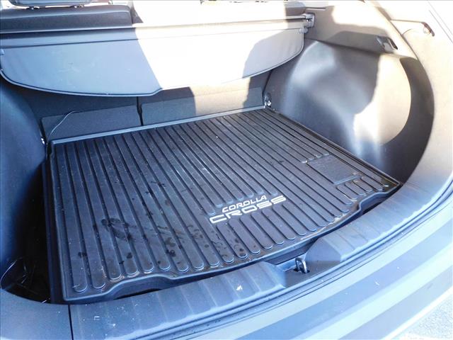 2024 Toyota Corolla Cross XLE:RV095426