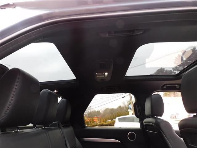 2020 Land Rover Discovery Landmark Edition:L2423820