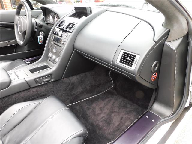 2008 Aston Martin V8 Vantage Roadster:8GD08213