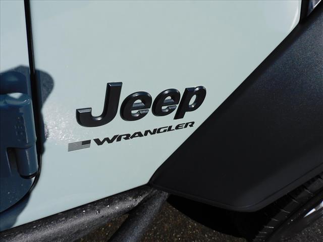 2023 Jeep Wrangler Sport S:PW639404