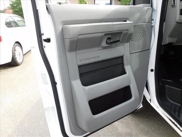 2024 Ford E-350 DRW 158'' WB 15'6'' BOX:RDD11183
