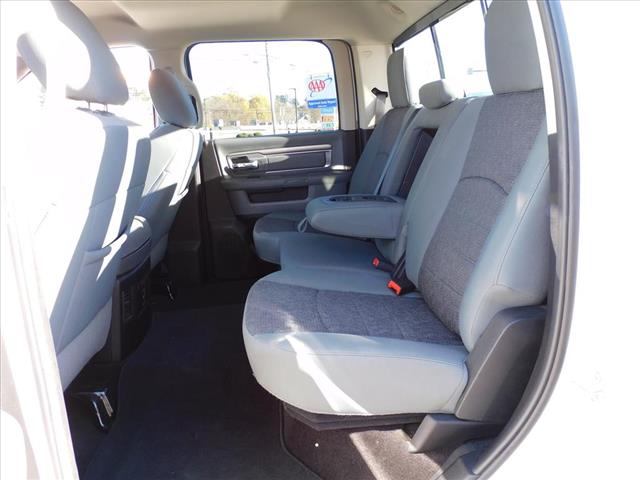 2018 RAM 1500 Big Horn:JG131148