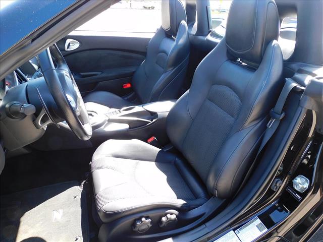 2017 Nissan 370Z Roadster Touring Sport:HM940289