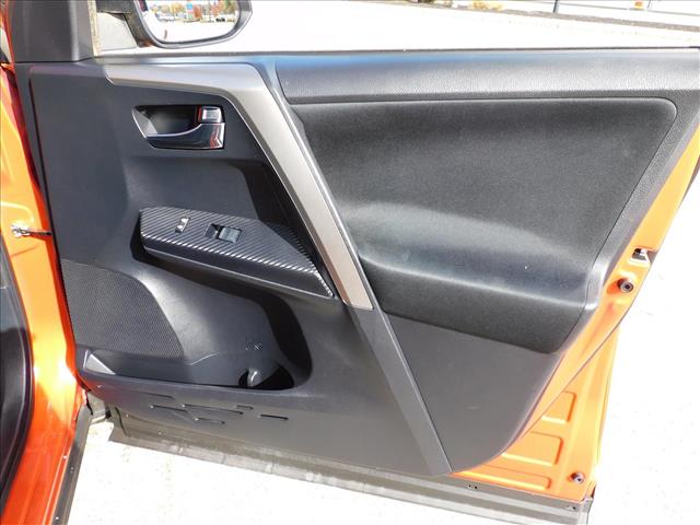 2015 Toyota RAV4 XLE:FD121271