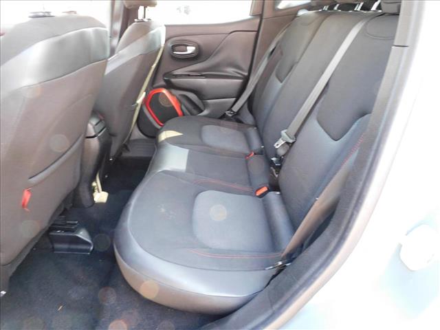 2015 Jeep Renegade Trailhawk:FPB91544