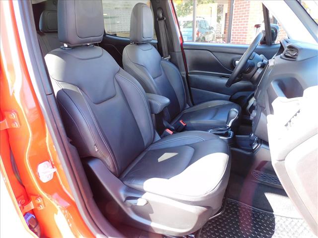 2023 Jeep Renegade Limited:PPP15193
