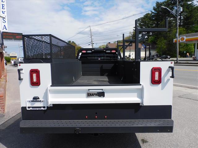 2023 Ford F-550 CREW CAB DRW 4WD LARIAT SERVICE BODY:C75684