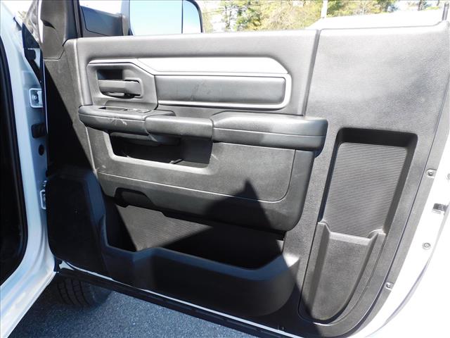 2022 RAM 3500 HD DRW 4WD Dump:NG280004