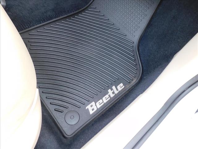 2019 Volkswagen Beetle Convertible 2.0T SE:KM504957