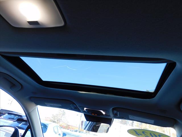 2024 Toyota Corolla Cross XLE:RV095426